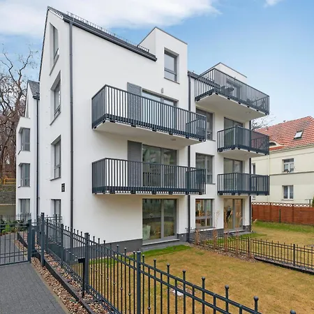 Lion Apartments - Mloda Polska Nowe Apartamenty Z Parkingiem Sopot Esterno foto