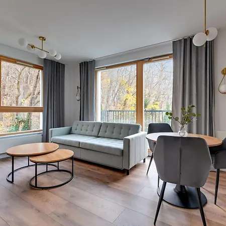 Lion Apartments - Mloda Polska Nowe Apartamenty Z Parkingiem Sopot Esterno foto